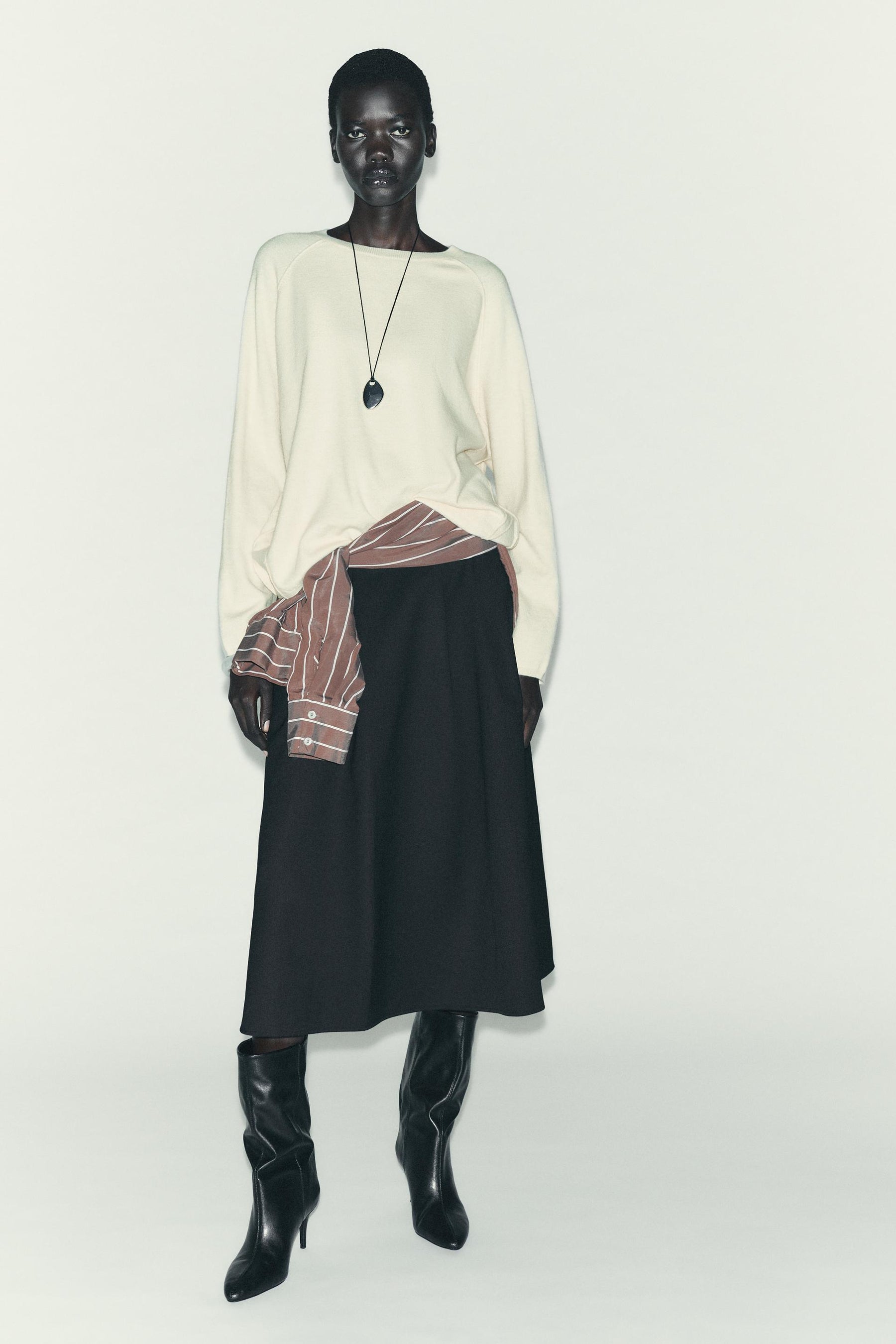 OVERSIZED KNIT JUMPER