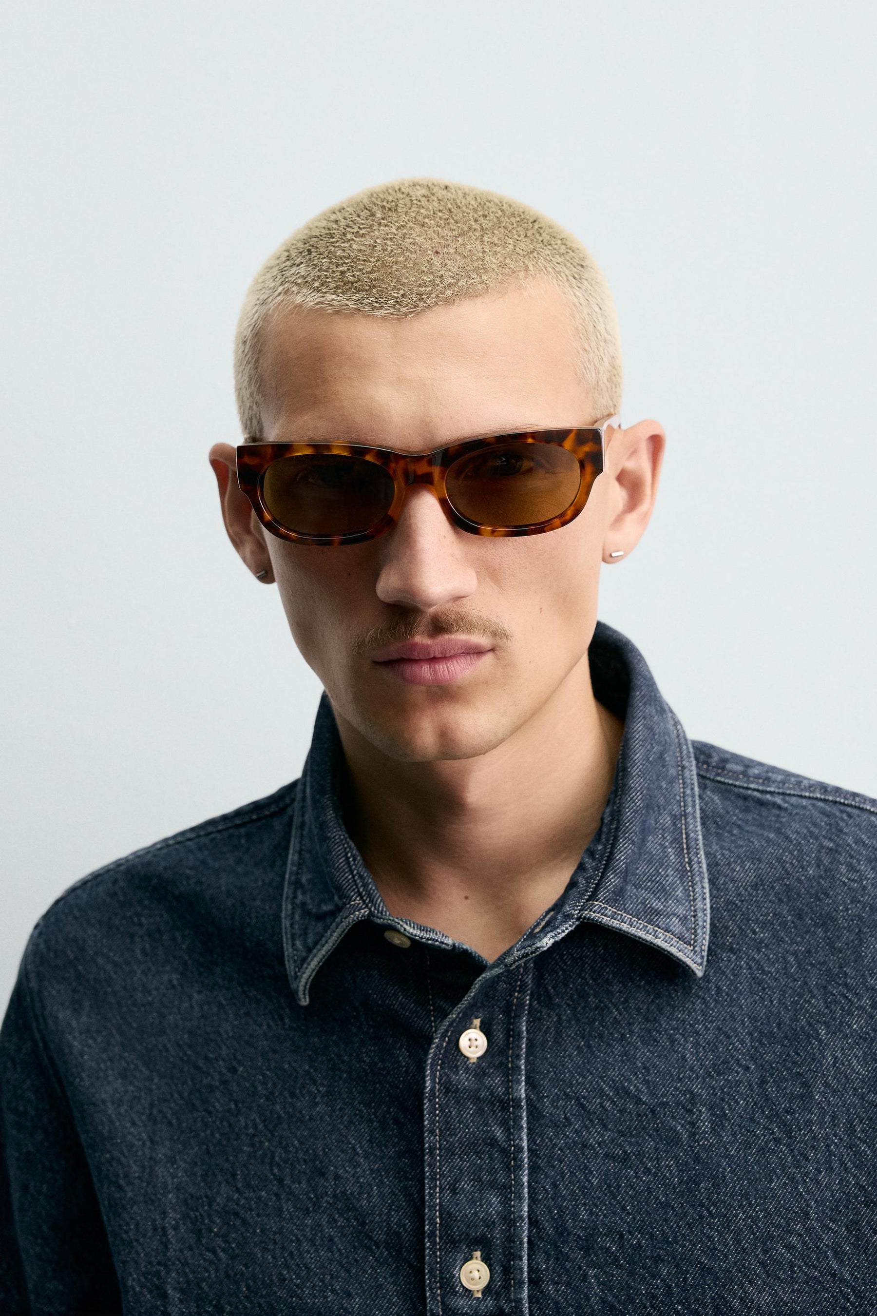 RECTANGULAR SUNGLASSES - Image 1