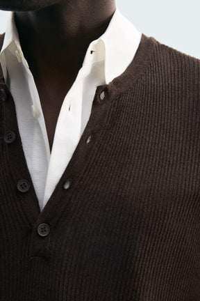 LIGHTWEIGHT GRANDAD COLLAR JUMPER - Image 4