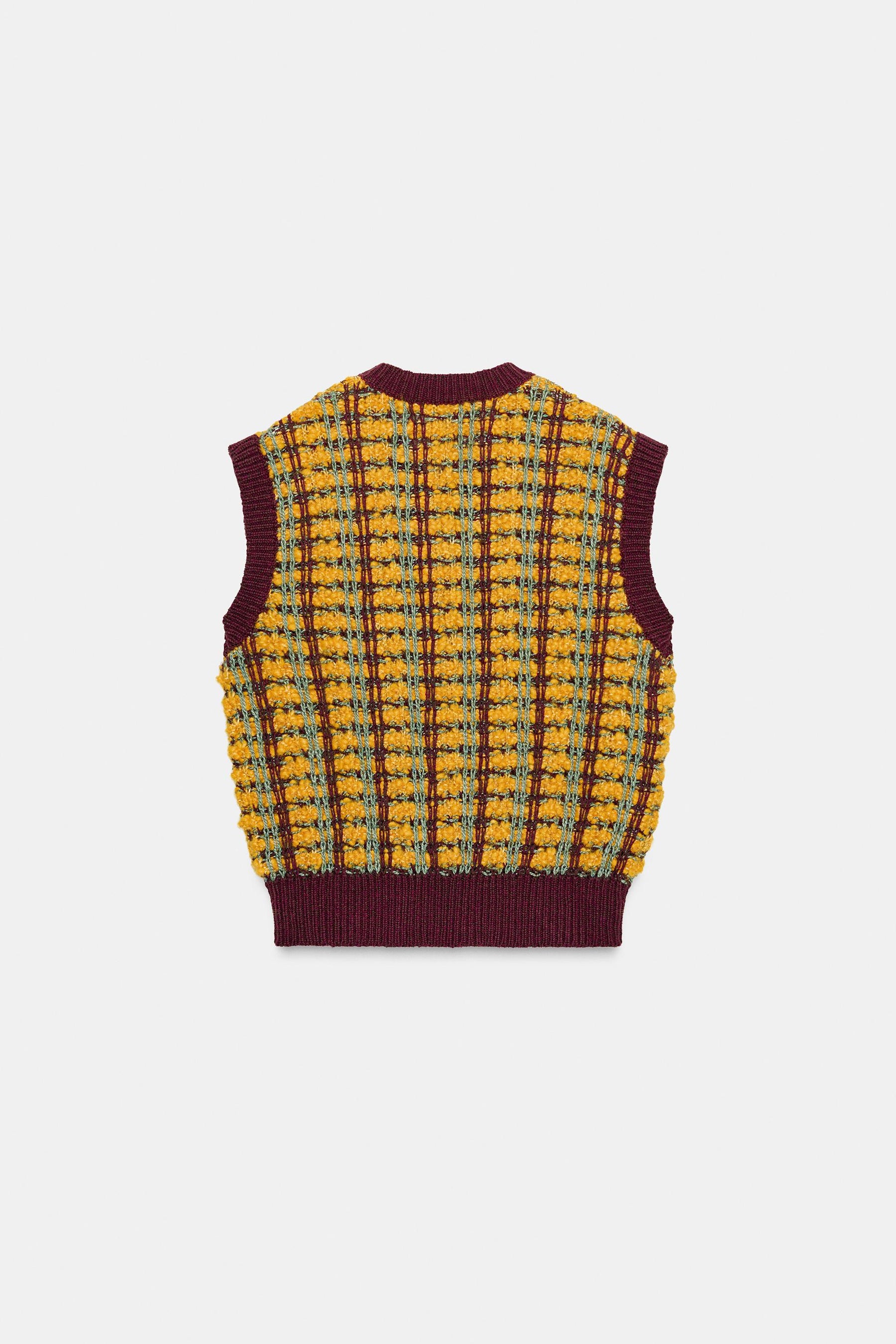 TEXTURED KNIT WAISTCOAT - Image 3