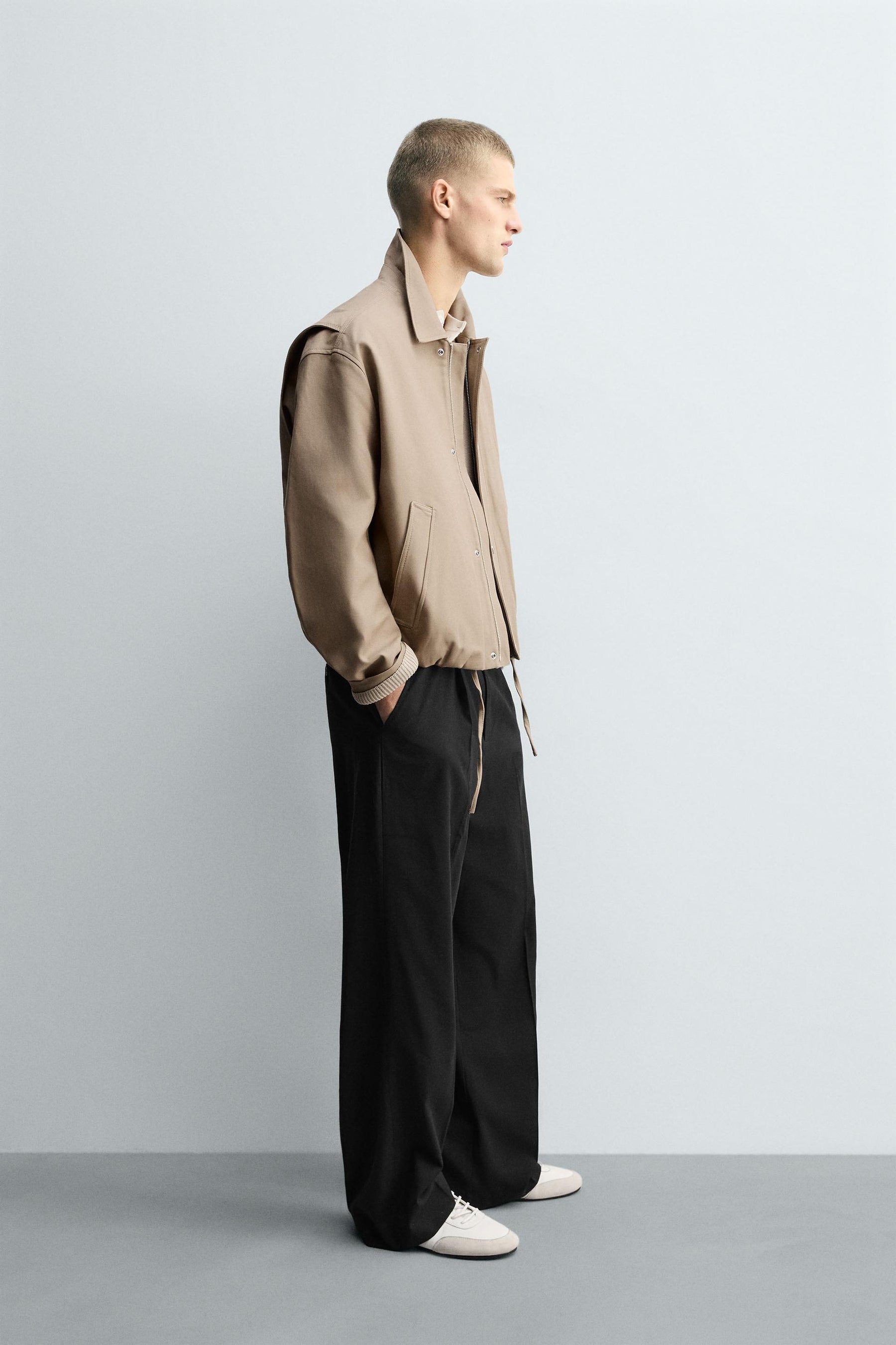 PLEATED TEXTURED TROUSERS - Image 4