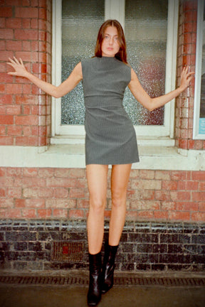 SHORT DRESS WITH SHOULDER PADS - Image 1