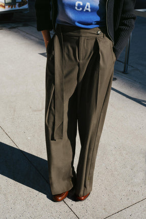 Pleated Trousers with Belt