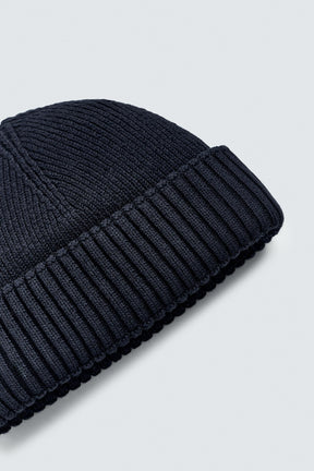 BASIC SHORT BEANIE - Image 2