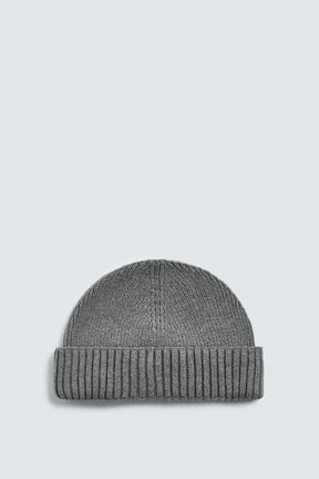 BASIC SHORT BEANIE - Image 4
