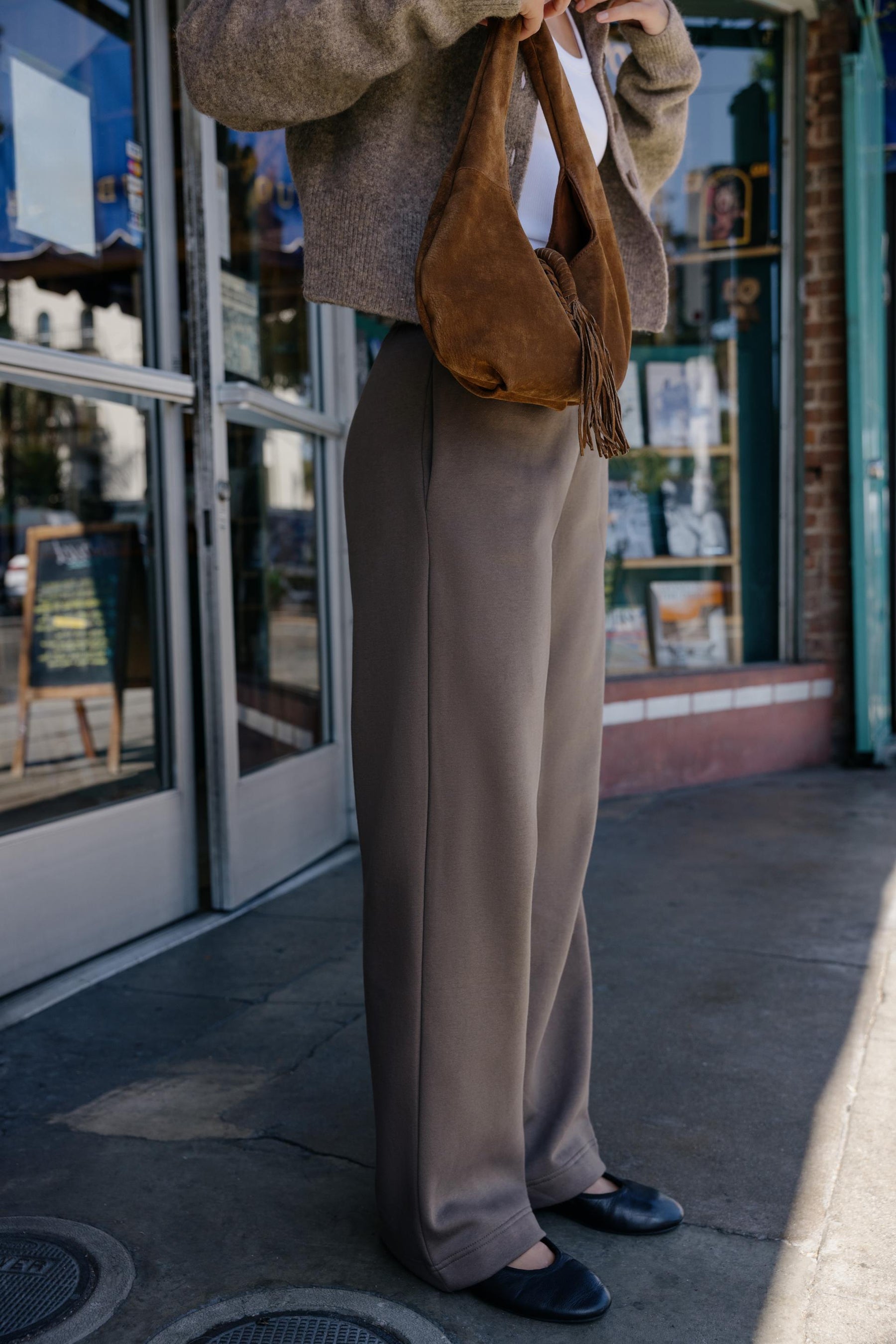 PLUSH WIDE-LEG TROUSERS