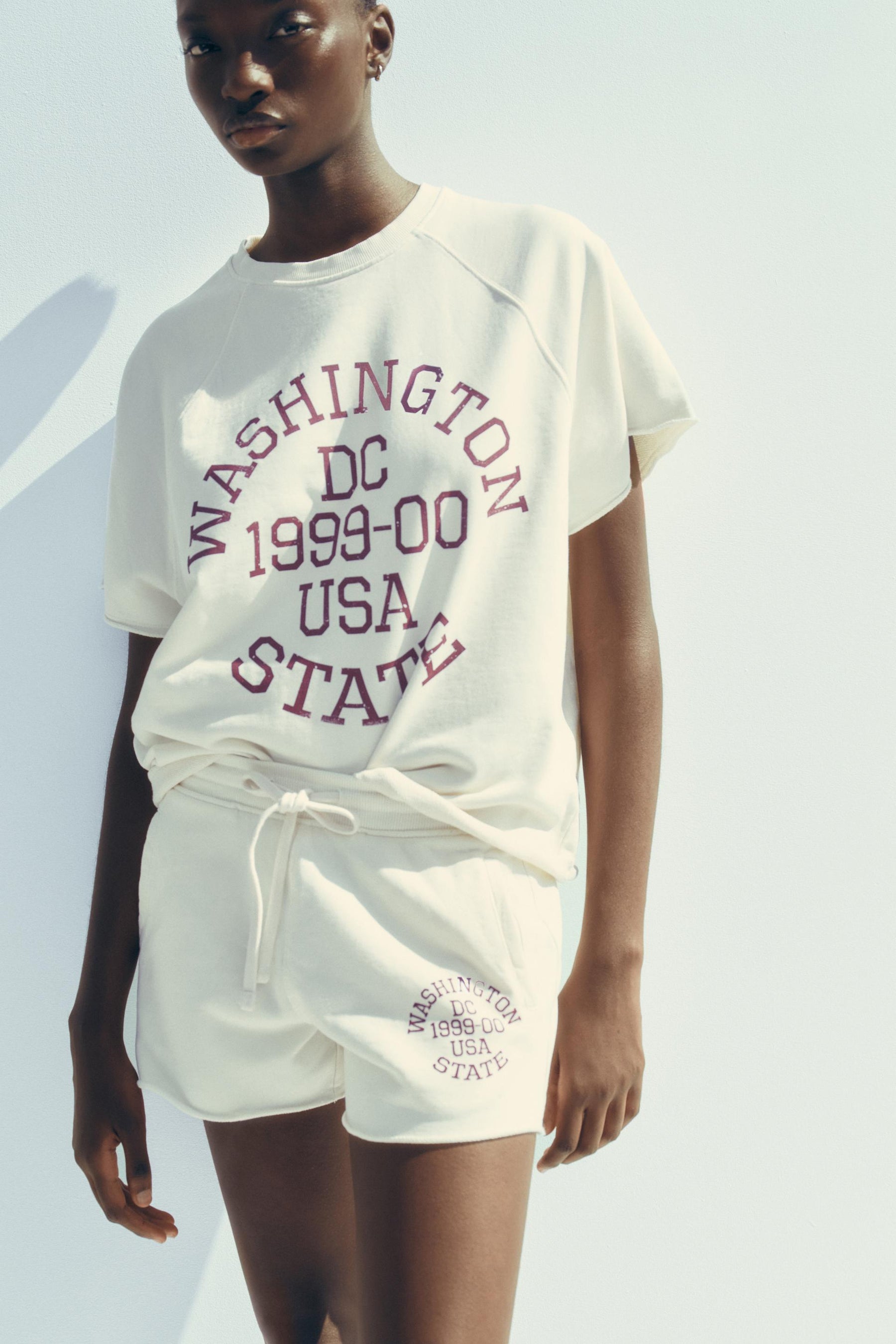 WASHED PLUSH SWEATSHIRT