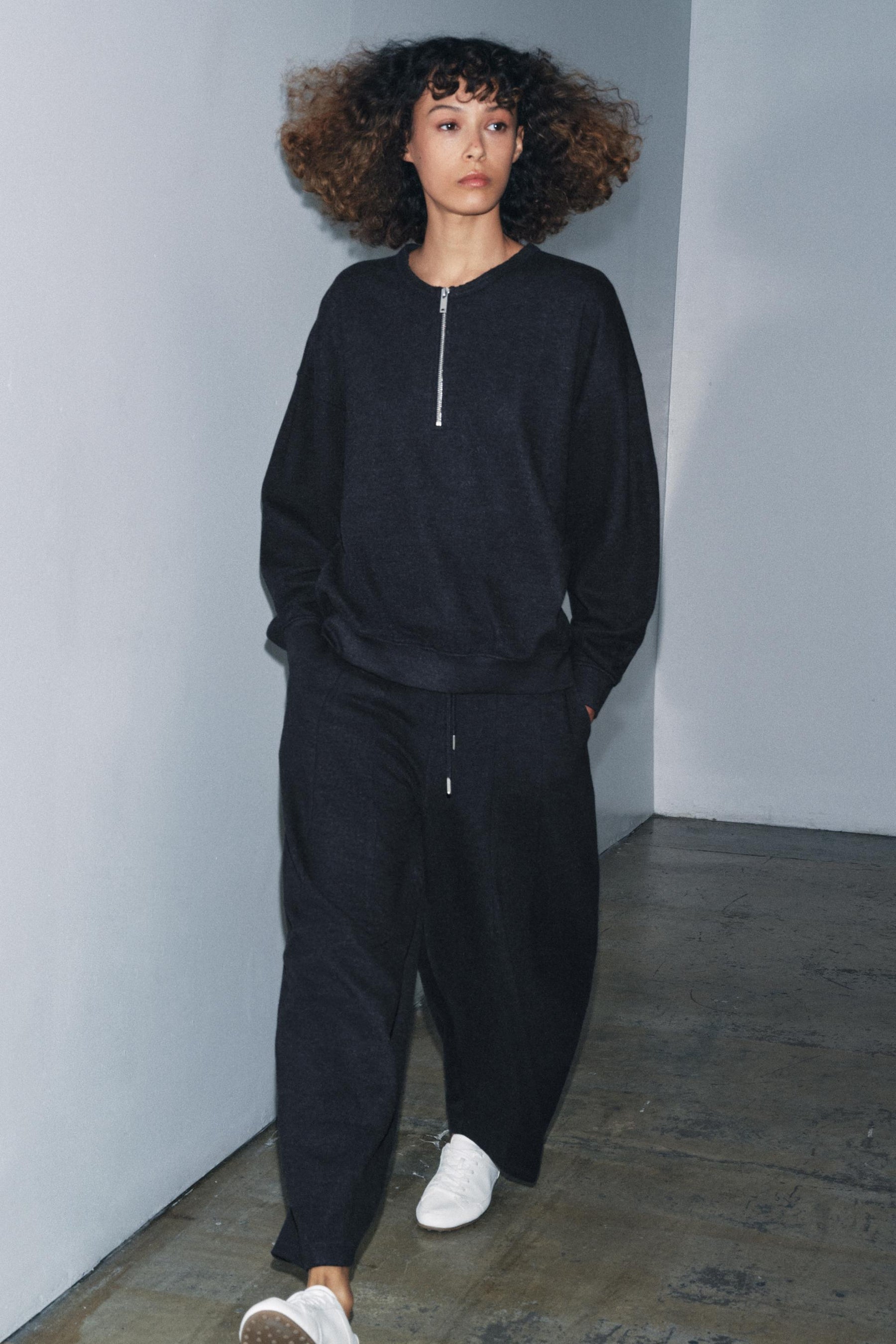 Rib Zip-Up Sweatshirt