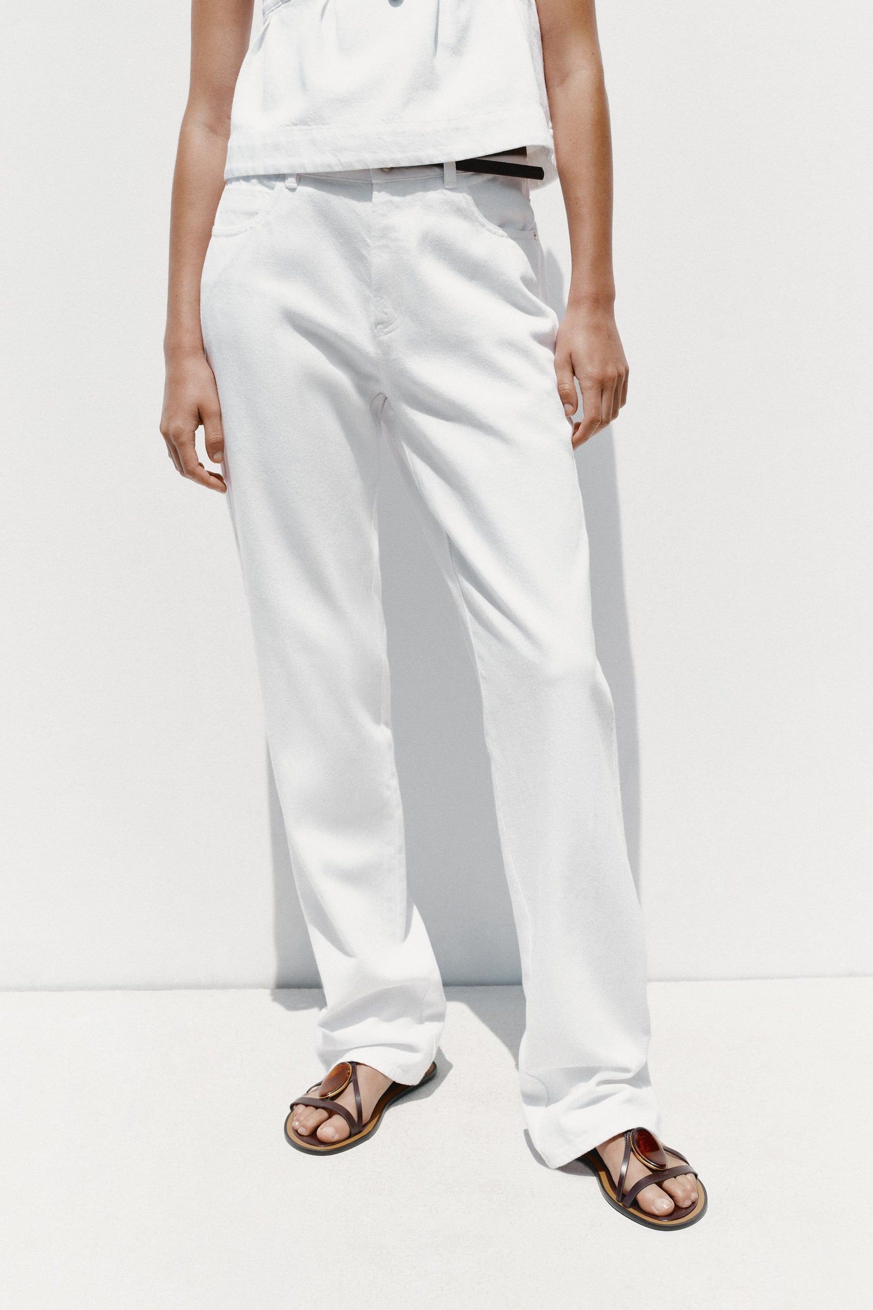 90's High-Waist Straight Jeans