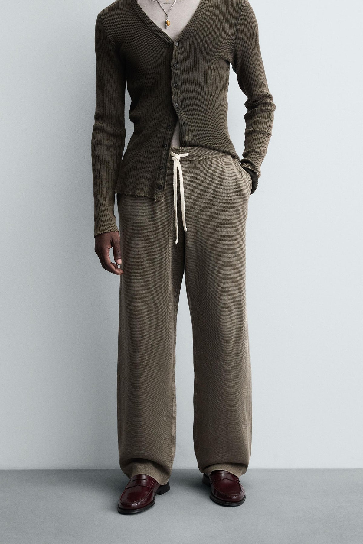 TEXTURED KNIT TROUSERS - Image 2