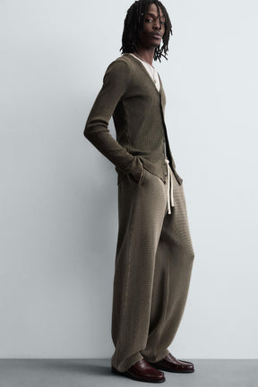 TEXTURED KNIT TROUSERS - Image 6