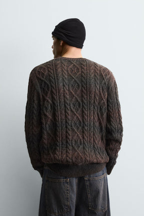 TEXTURED CABLE-KNIT JUMPER - Image 3