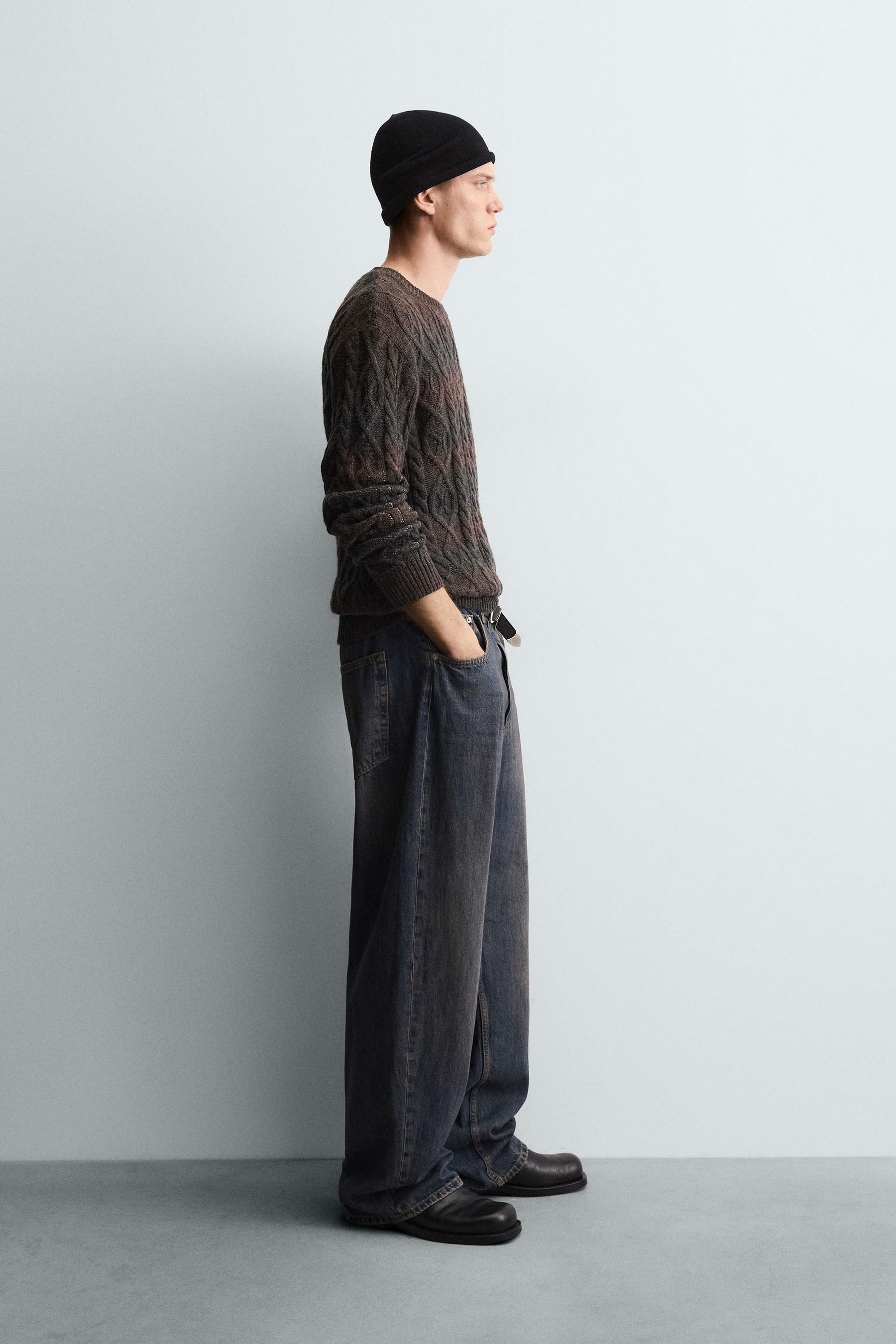 TEXTURED CABLE-KNIT JUMPER - Image 4