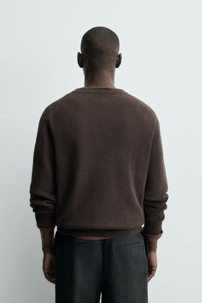 Textured Knit Pullover
