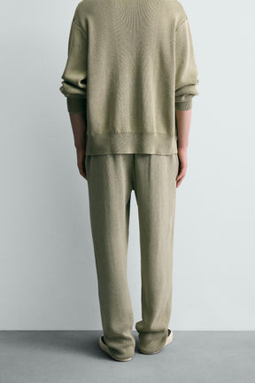 Textured Knit Trousers