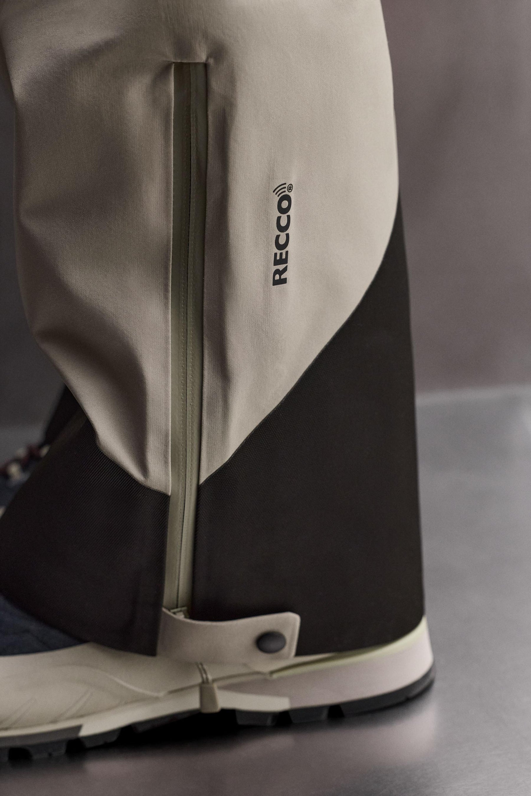 RECCO® WATERPROOF TECHNICAL SHELL SKI TROUSERS - Image 6