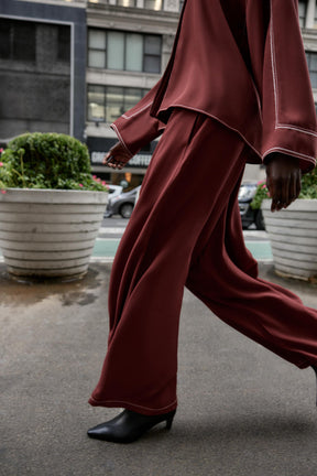 Wide-leg Trousers with Topstitching