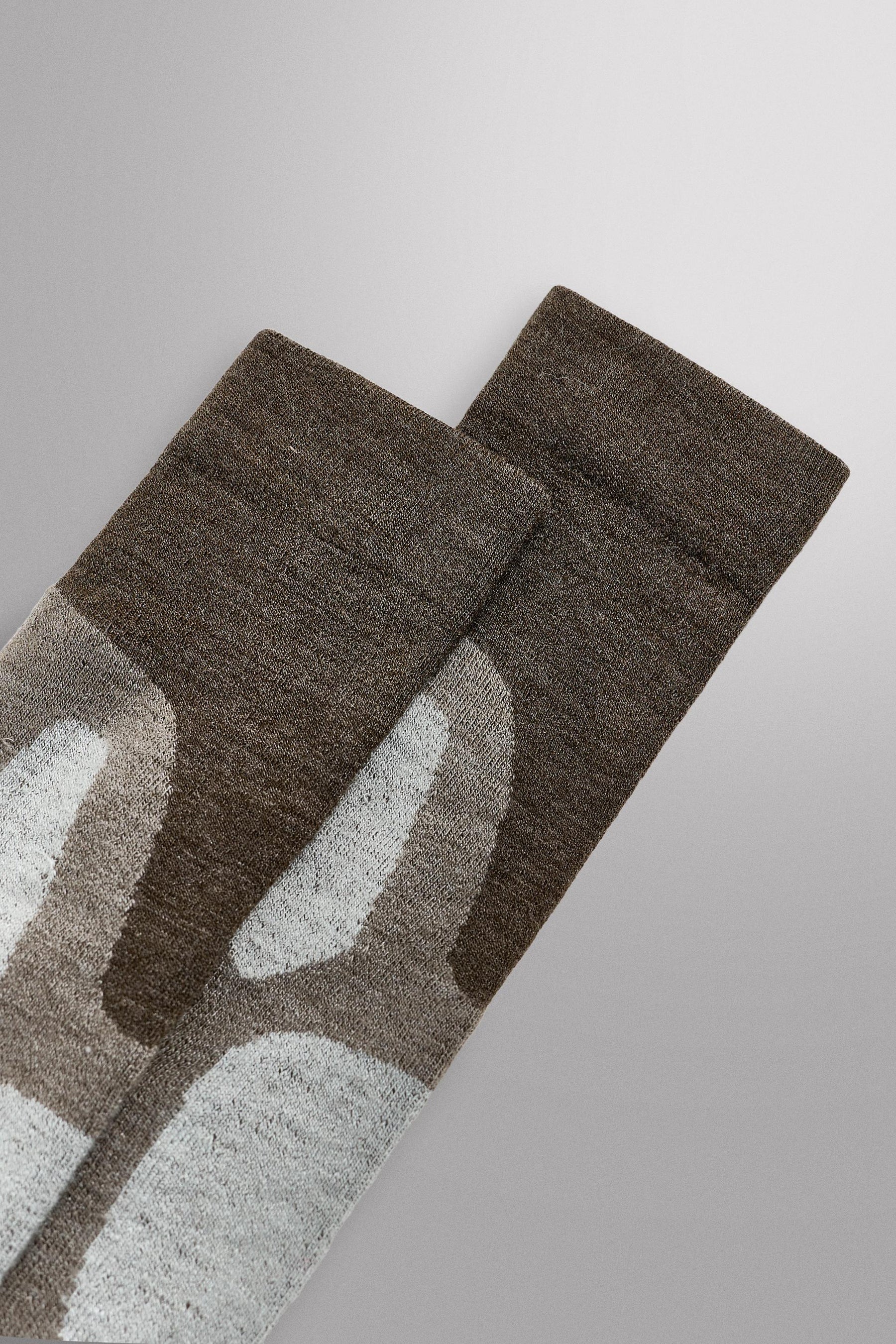 LONG COMPRESSION SKI SOCKS - Image 3