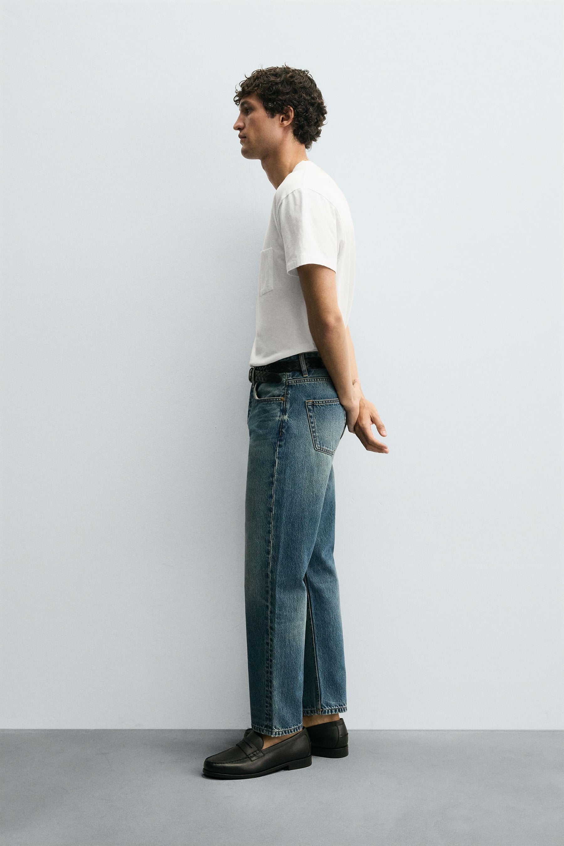 REGULAR STRAIGHT FIT JEANS - Image 4