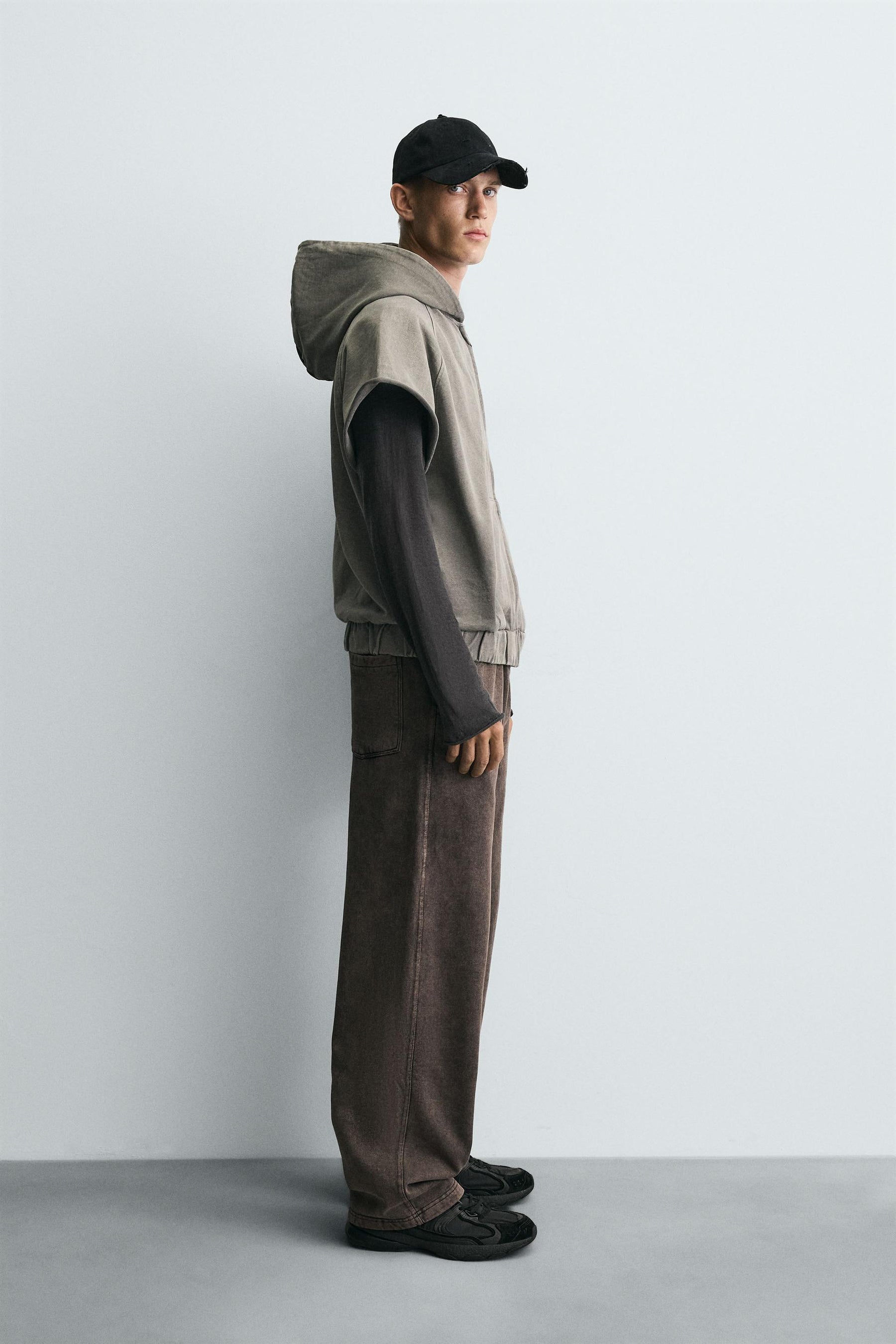 WASHED RELAXED FIT JOGGER TROUSERS - Image 4