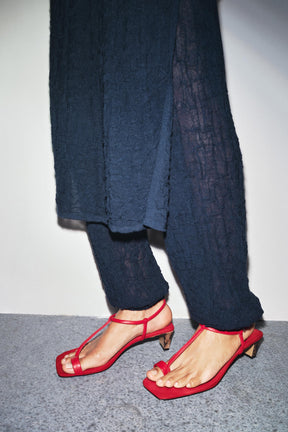 FINE KNIT WRINKLED-EFFECT TROUSERS - Image 5