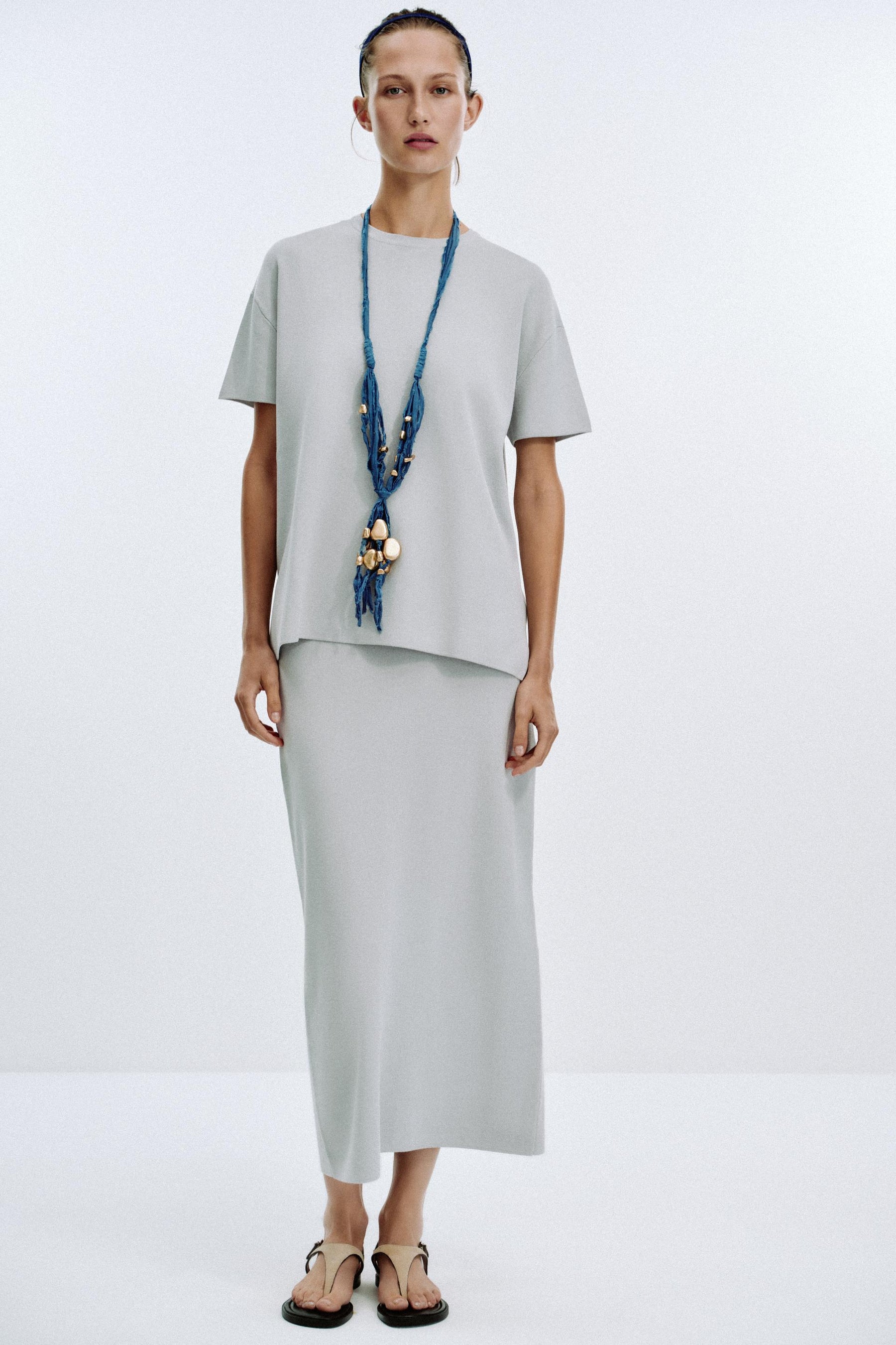 OVERSIZED KNIT JUMPER