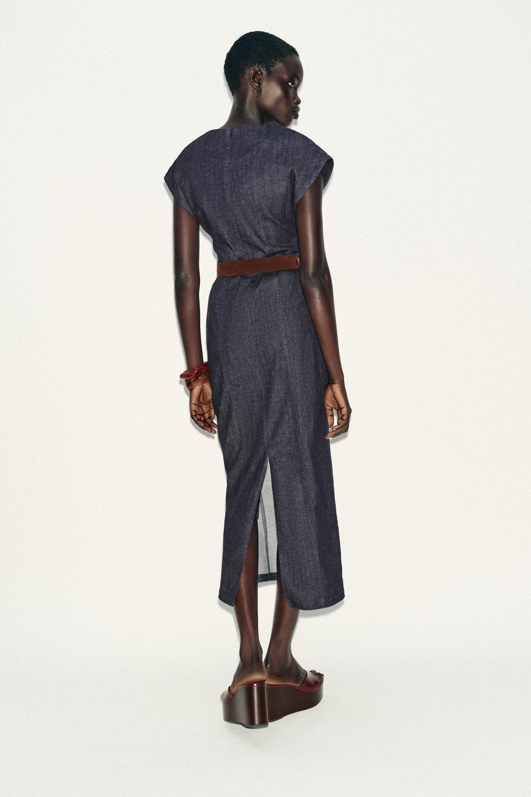 BELTED FITTED MIDI DRESS - Image 6