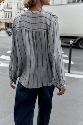 STRIPED WOVEN BLOUSE