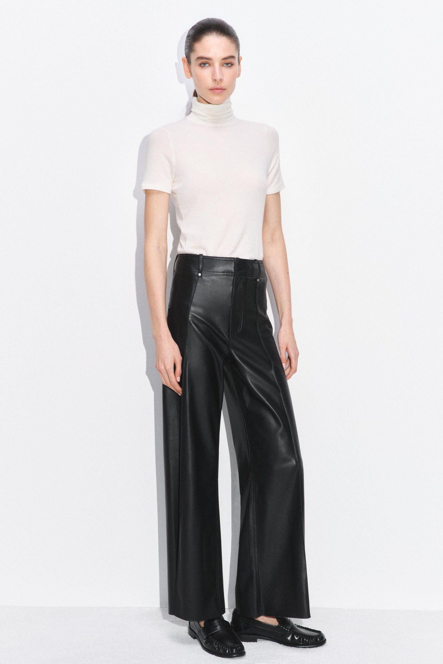 LEATHER-EFFECT WIDE-LEG TROUSERS