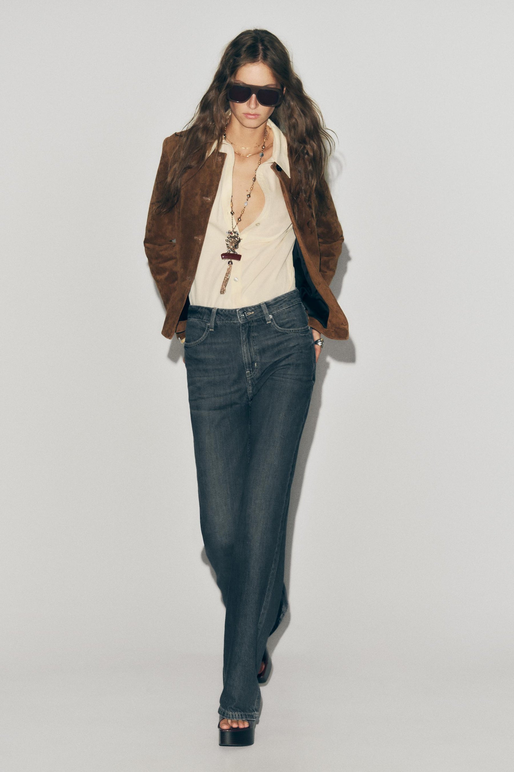 Straight-Fit High-Waist Jeans