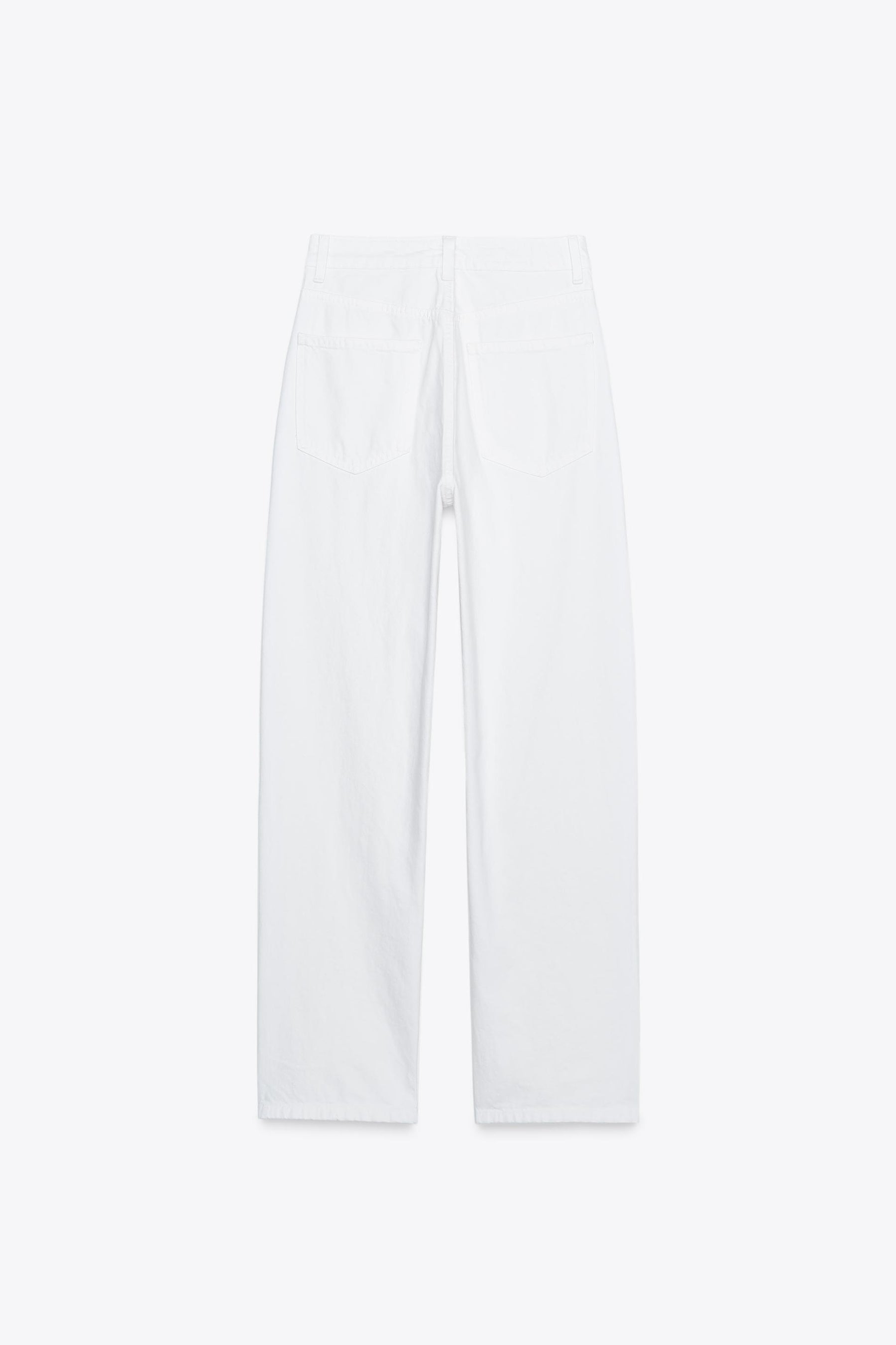 High-waist mom-fit jeans