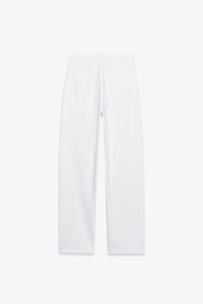 High-waist mom-fit jeans