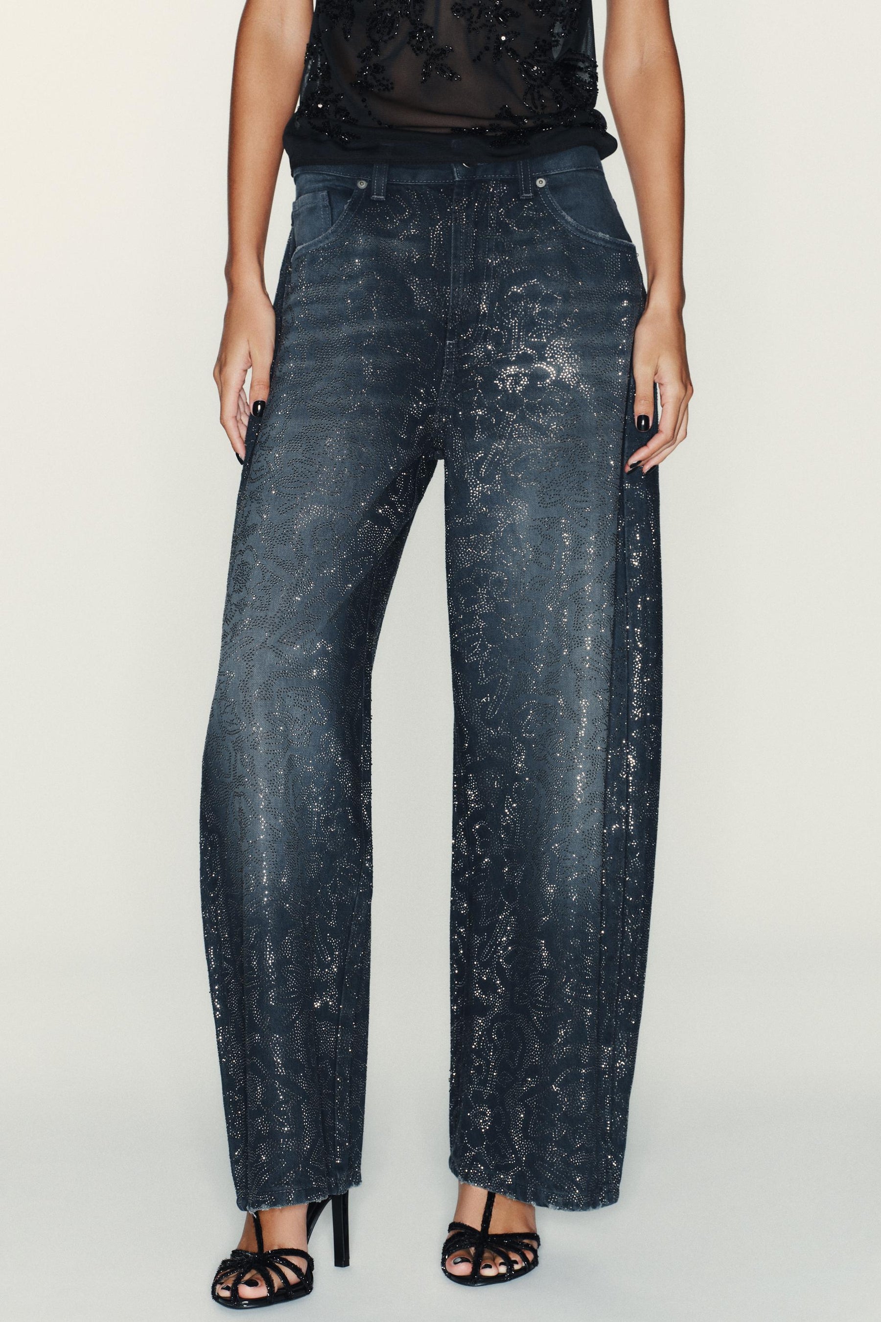 RHINESTONE BAGGY JEANS