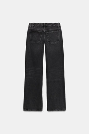 Low-Rise Wide Jeans