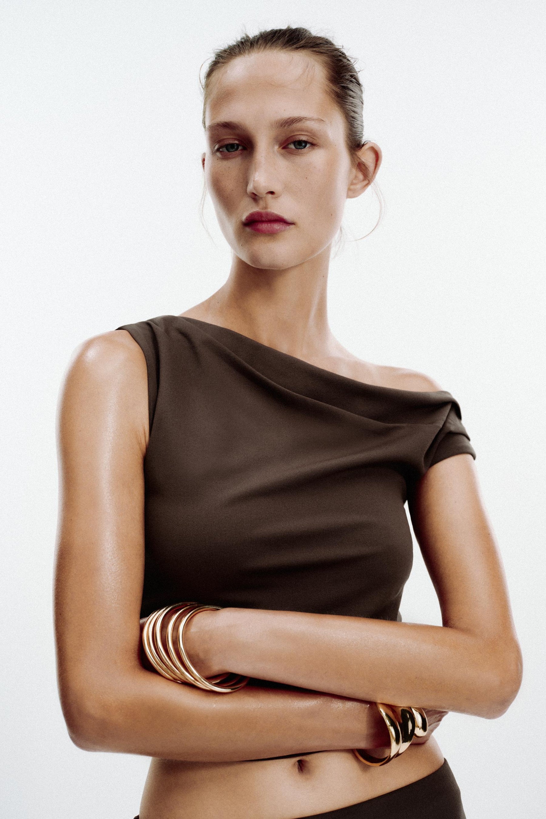 Textured Asymmetric Top