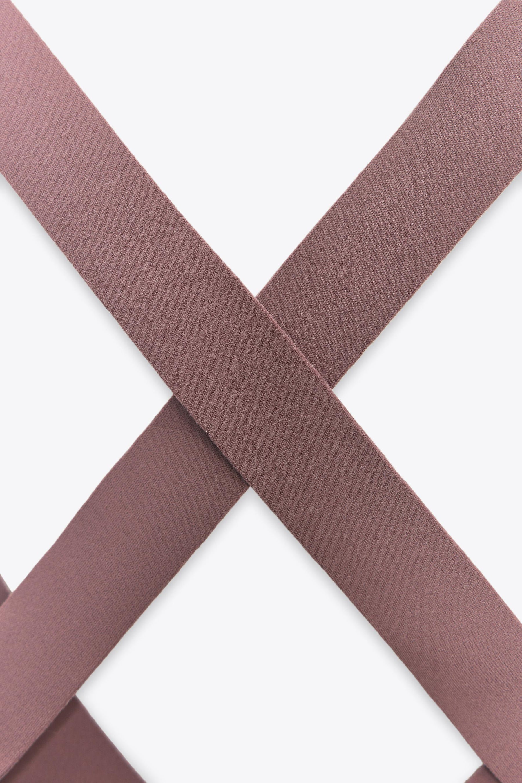 SEAMLESS POLYAMIDE TOP