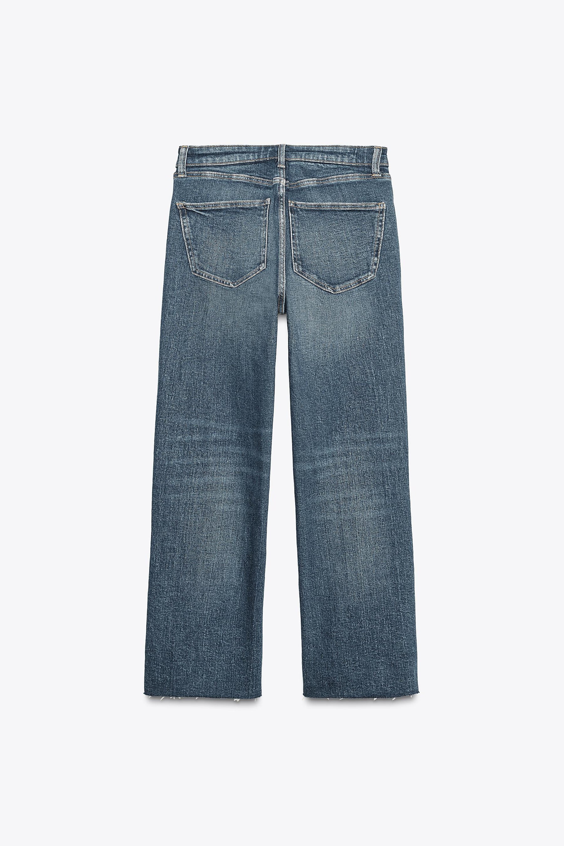 Cropped Flare High-Waist Jeans