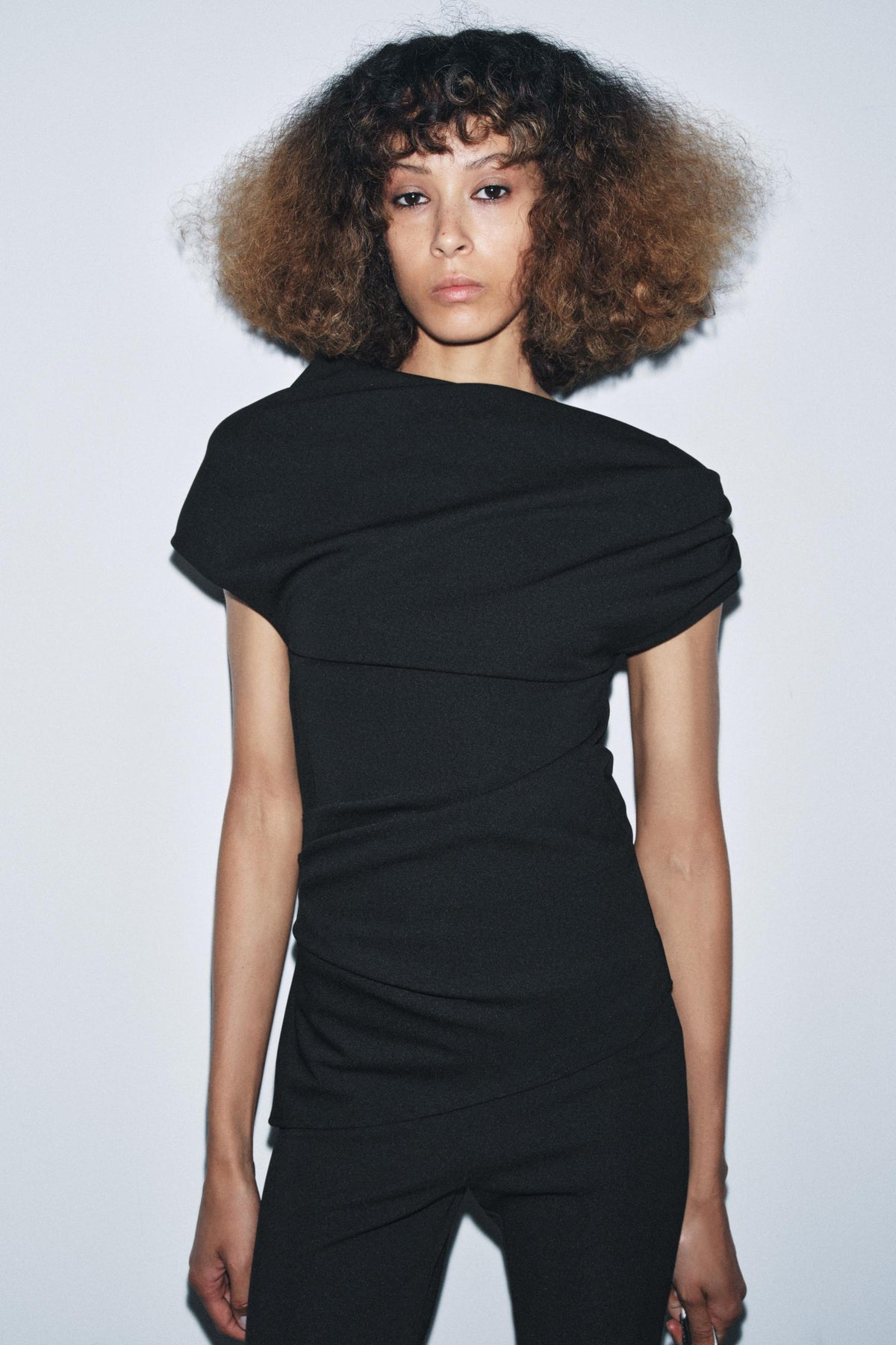 Pleated Asymmetric Top