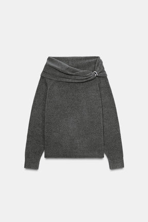 Off-the-shoulder knit jumper