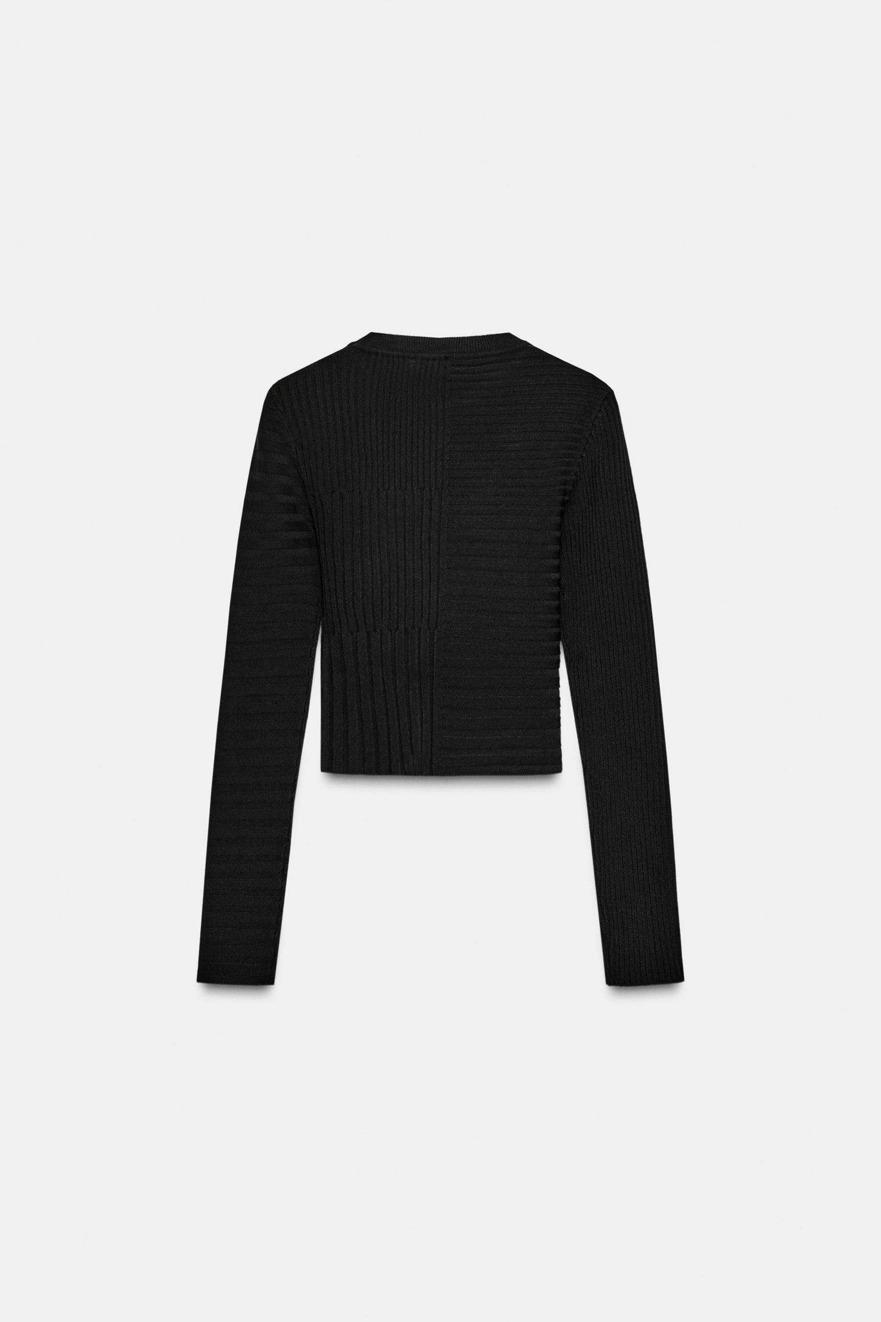 Ribbed Knit Appliqué Top