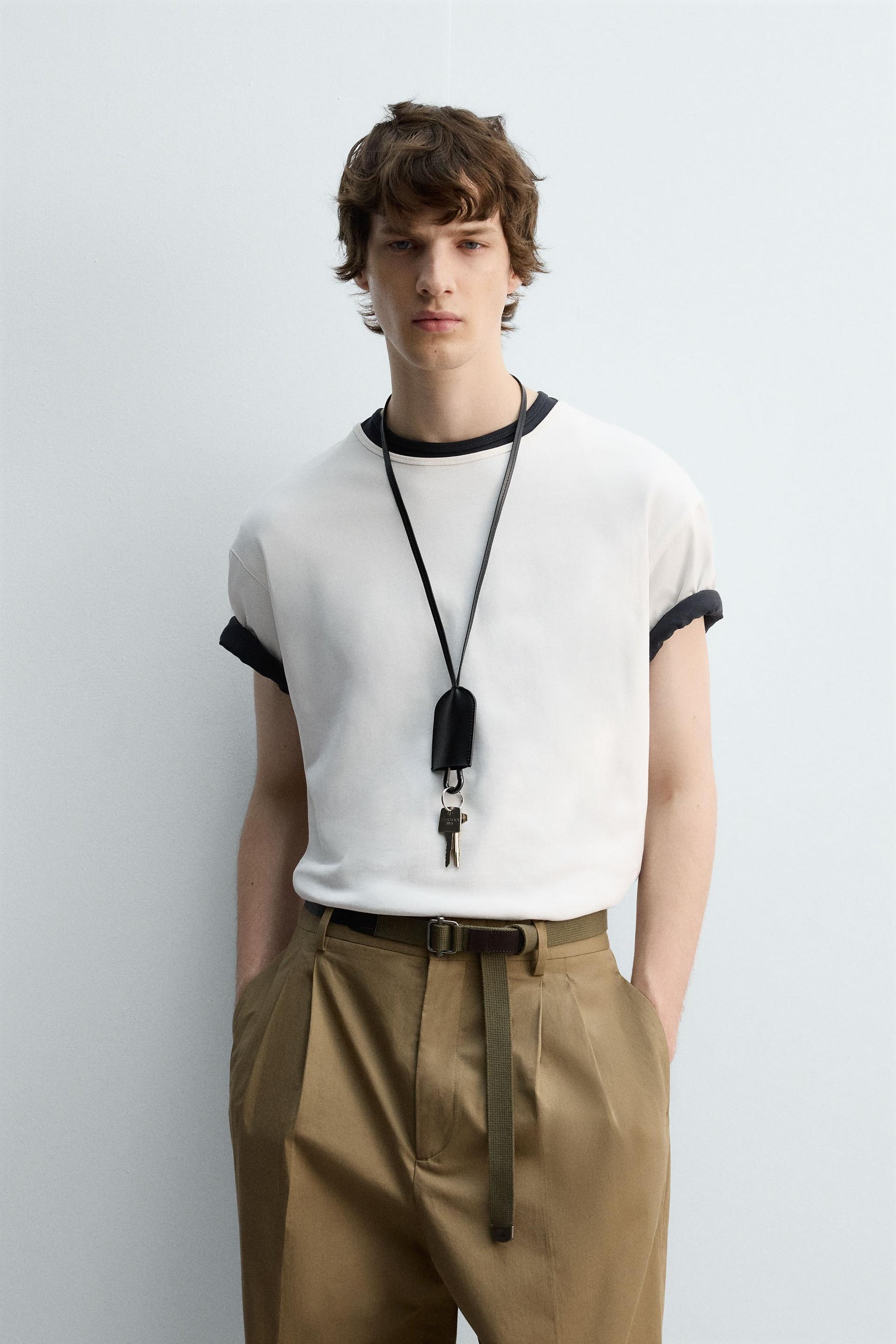 HEAVYWEIGHT RIBBED TRIM T-SHIRT - Image 2