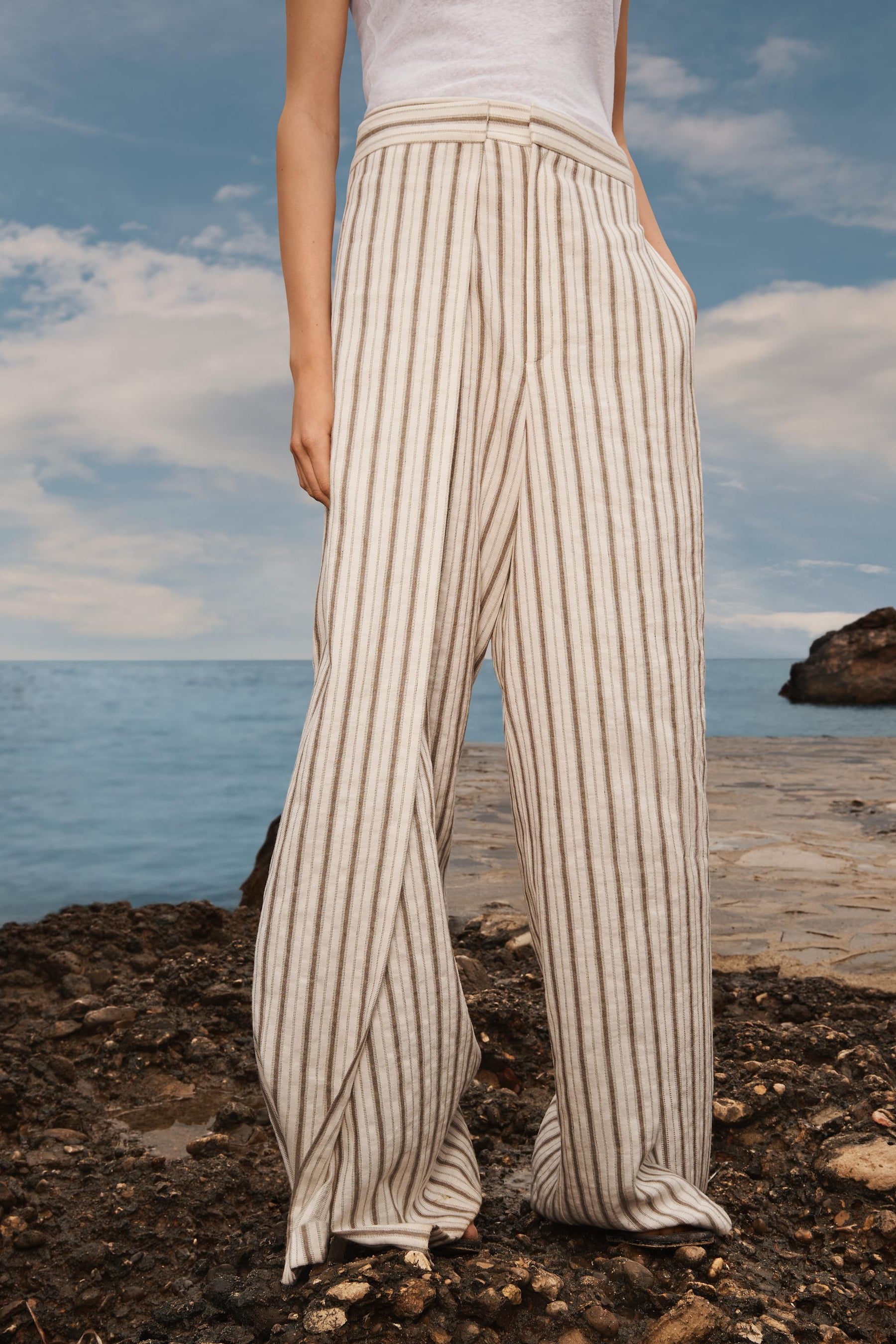 STRIPED LINEN BLEND TROUSERS