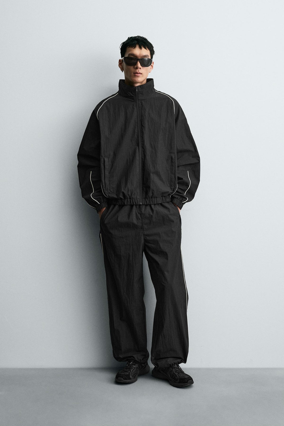 CONTRAST TECHNICAL JACKET - Image 1