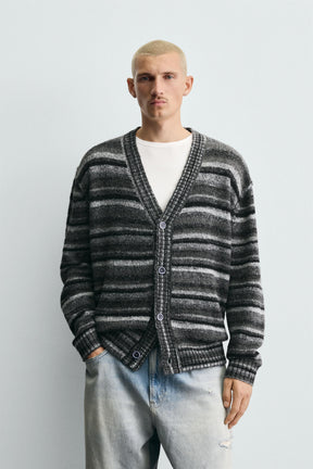 STRIPED JACQUARD CARDIGAN - Image 2