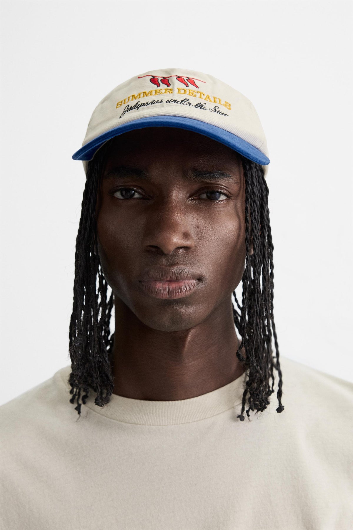 CONTRAST EMBROIDERY CAP - Image 1