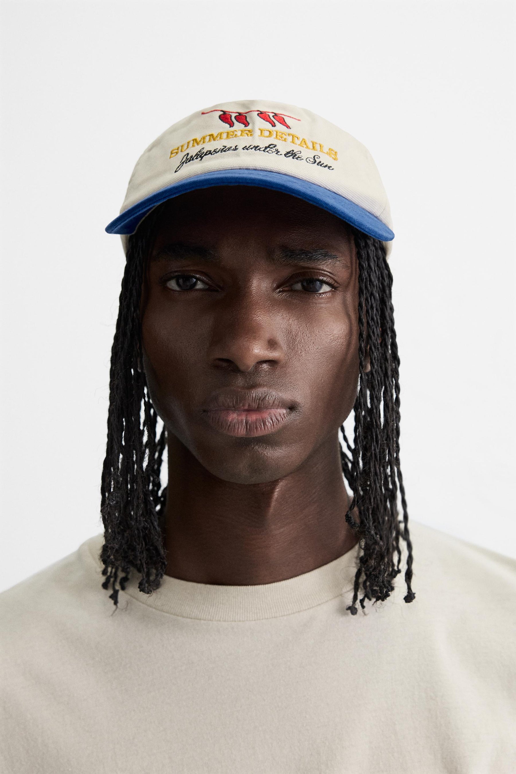 CONTRAST EMBROIDERY CAP - Image 1