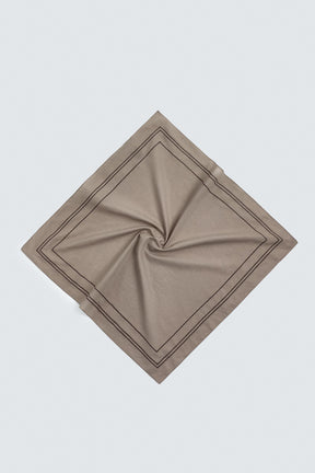 CONTRAST EMBROIDERY BANDANA - Image 1