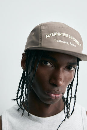 EMBROIDERED FLAT PEAK CAP - Image 4