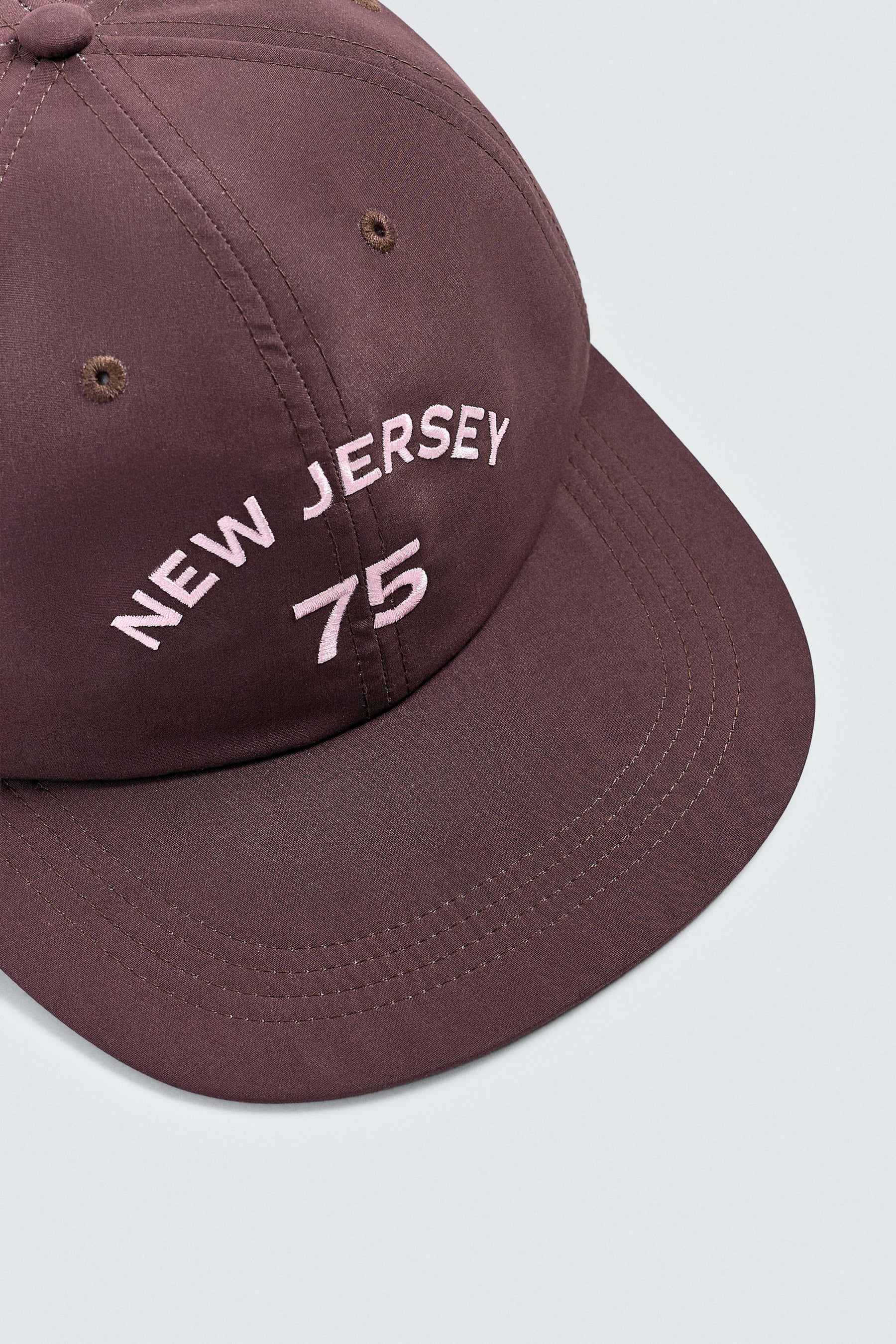 EMBROIDERED FLAT PEAK CAP - Image 3