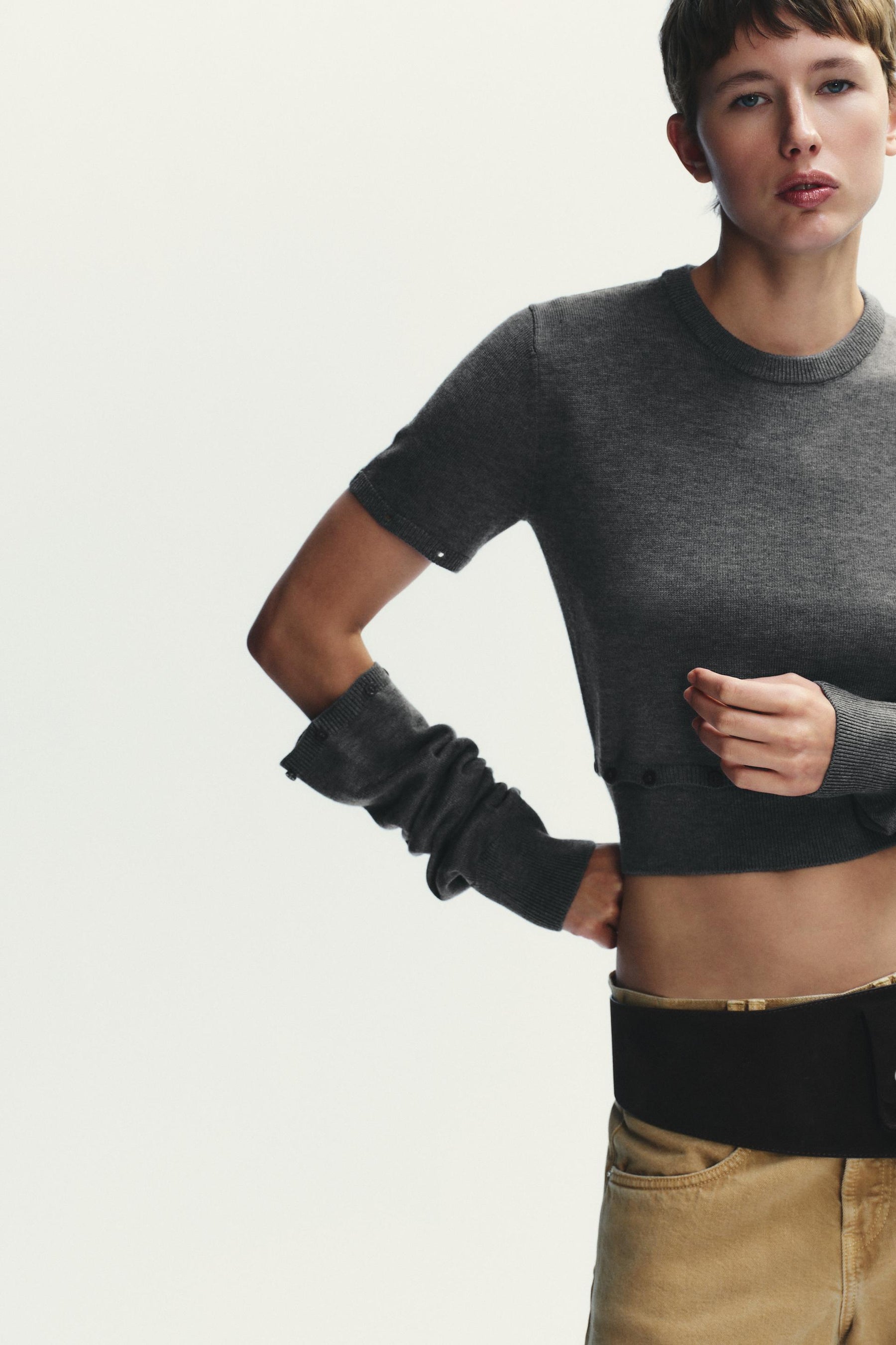 KNITTED JUMPER WITH BUTTONS